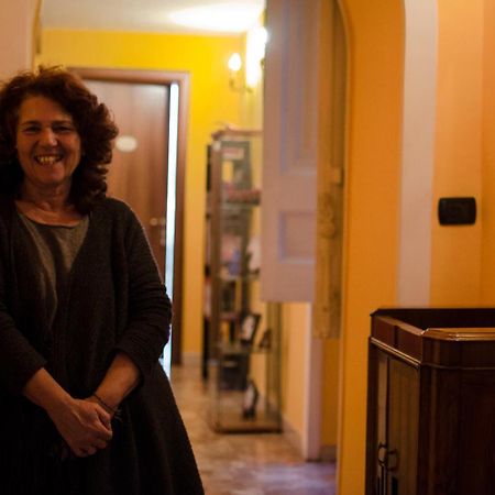 A Casa Di Mamma Bed & Breakfast Napoli Dış mekan fotoğraf