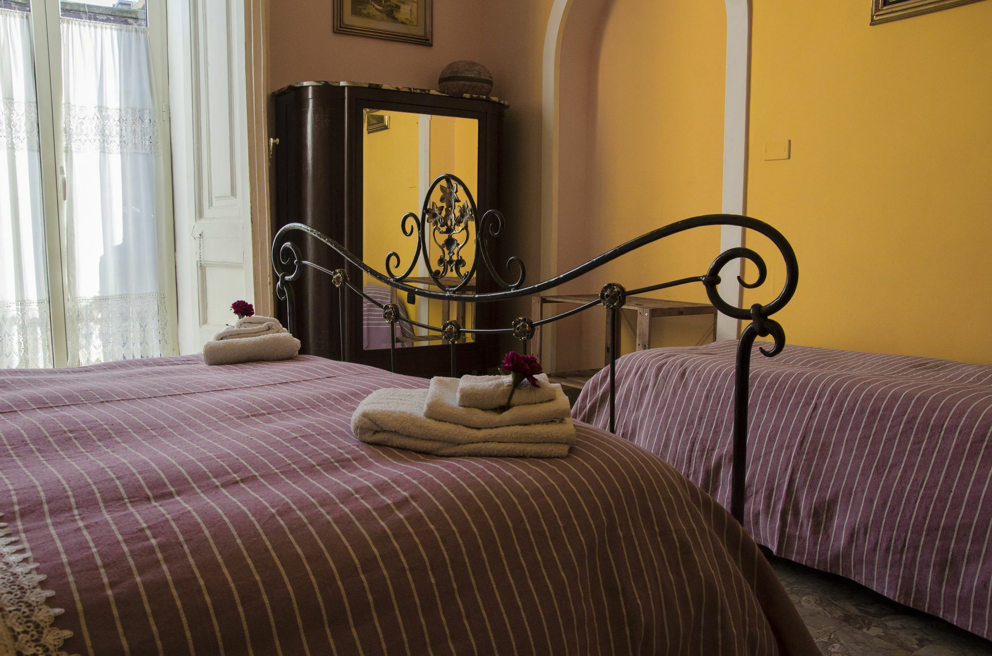 A Casa Di Mamma Bed & Breakfast Napoli Dış mekan fotoğraf